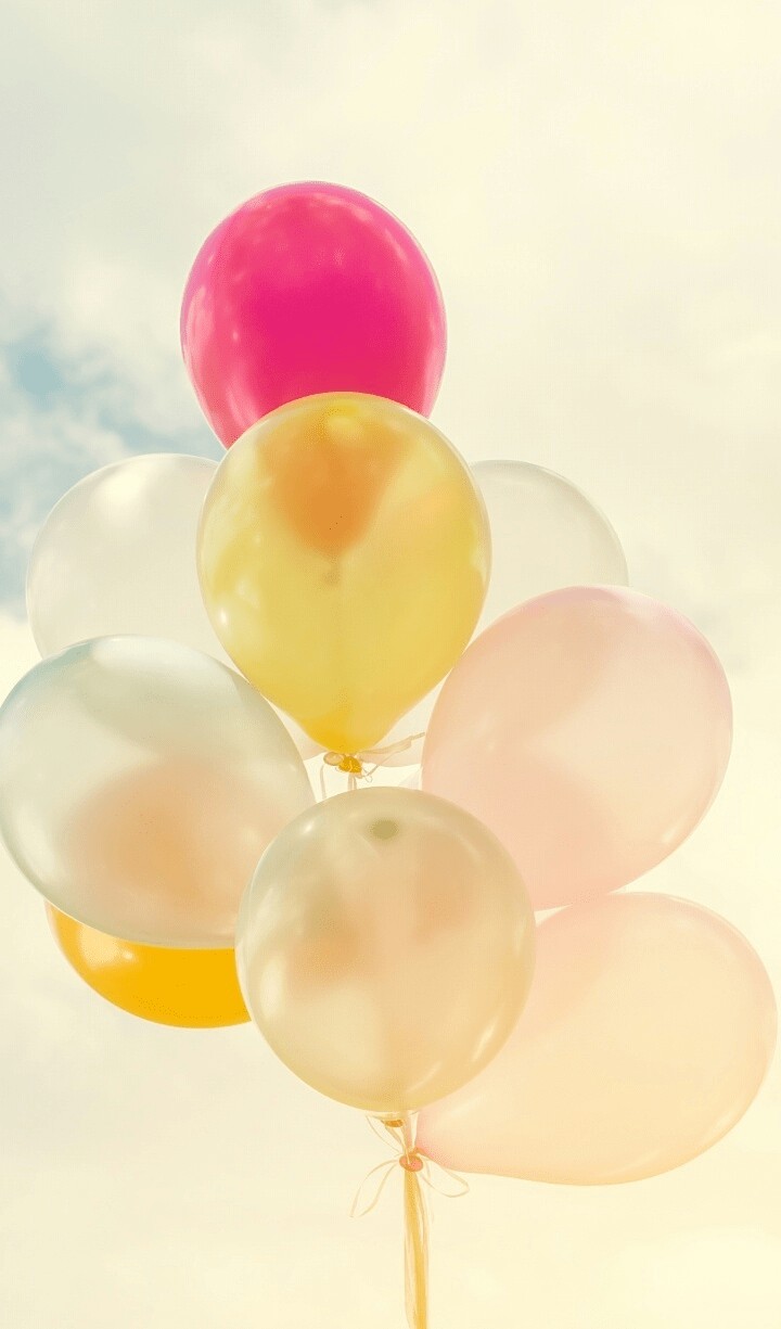 Balloon Wallpaper Iphone 6 Plus 720x1225