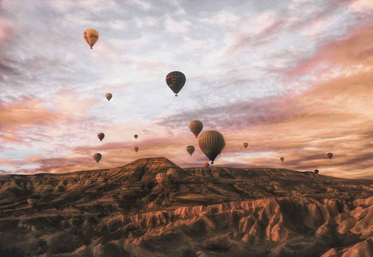 Hot Air Balloon Wallpaper Pink 1300x898