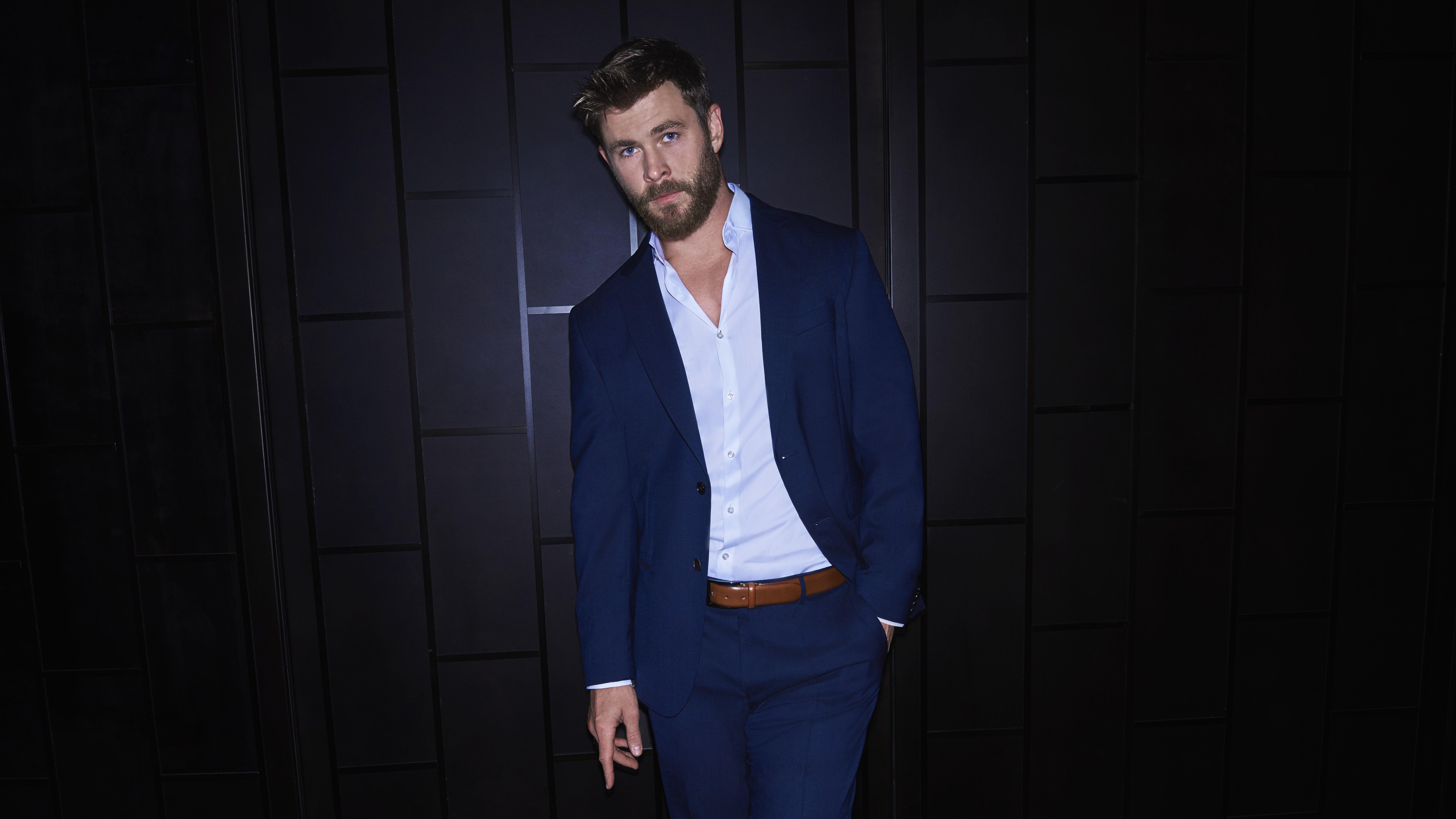 Chris Hemsworth Wallpaper 7360x4140